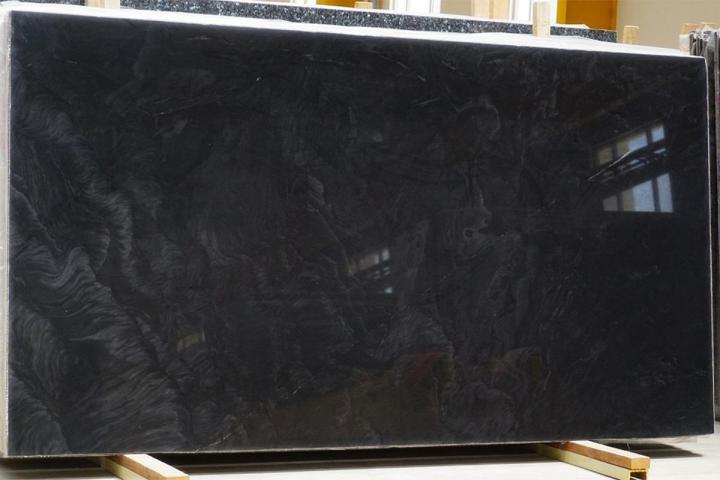 Fabricant de comptoir en Dekton Laval