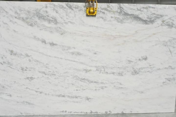 Fabrication de comptoirs en granite Laval