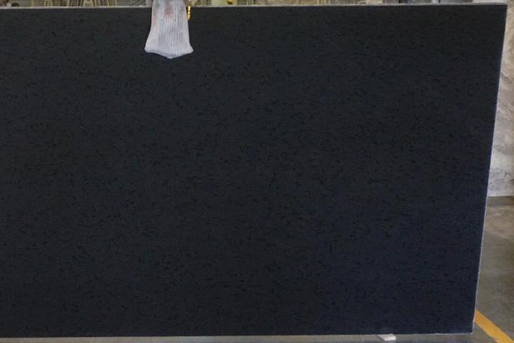 Fabrication de comptoirs en granite Laval