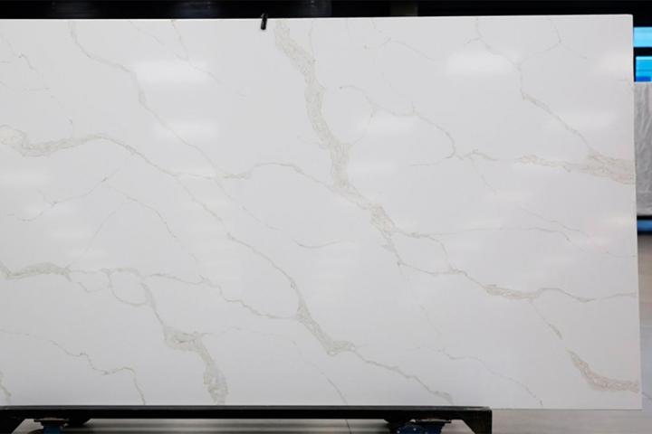 Création de comptoirs en quartzite Laval