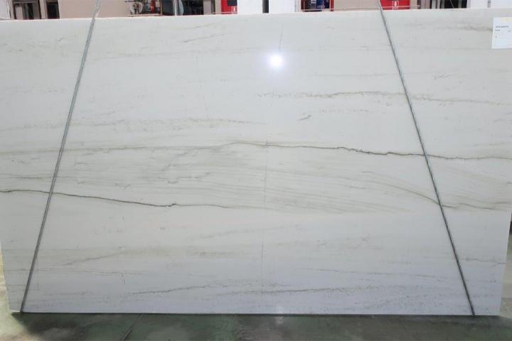Fabricant de comptoir en Dekton Laval