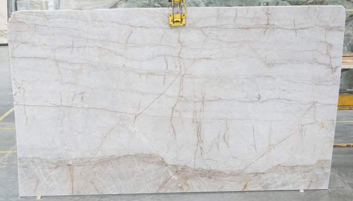 Création de comptoirs en quartzite Laval