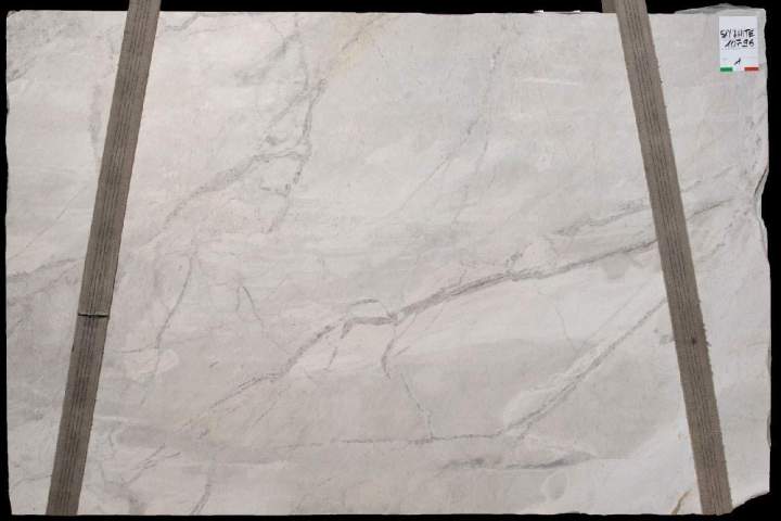 Fabricant de comptoirs en quartz Laval